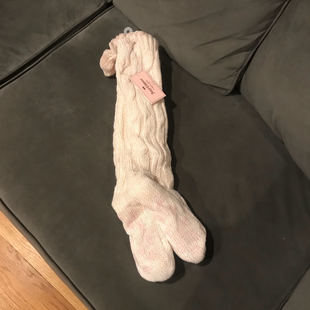 Juicy Couture Slipper/Sock - Picture 1 of 3